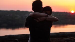 Wat is een karmische relatie?